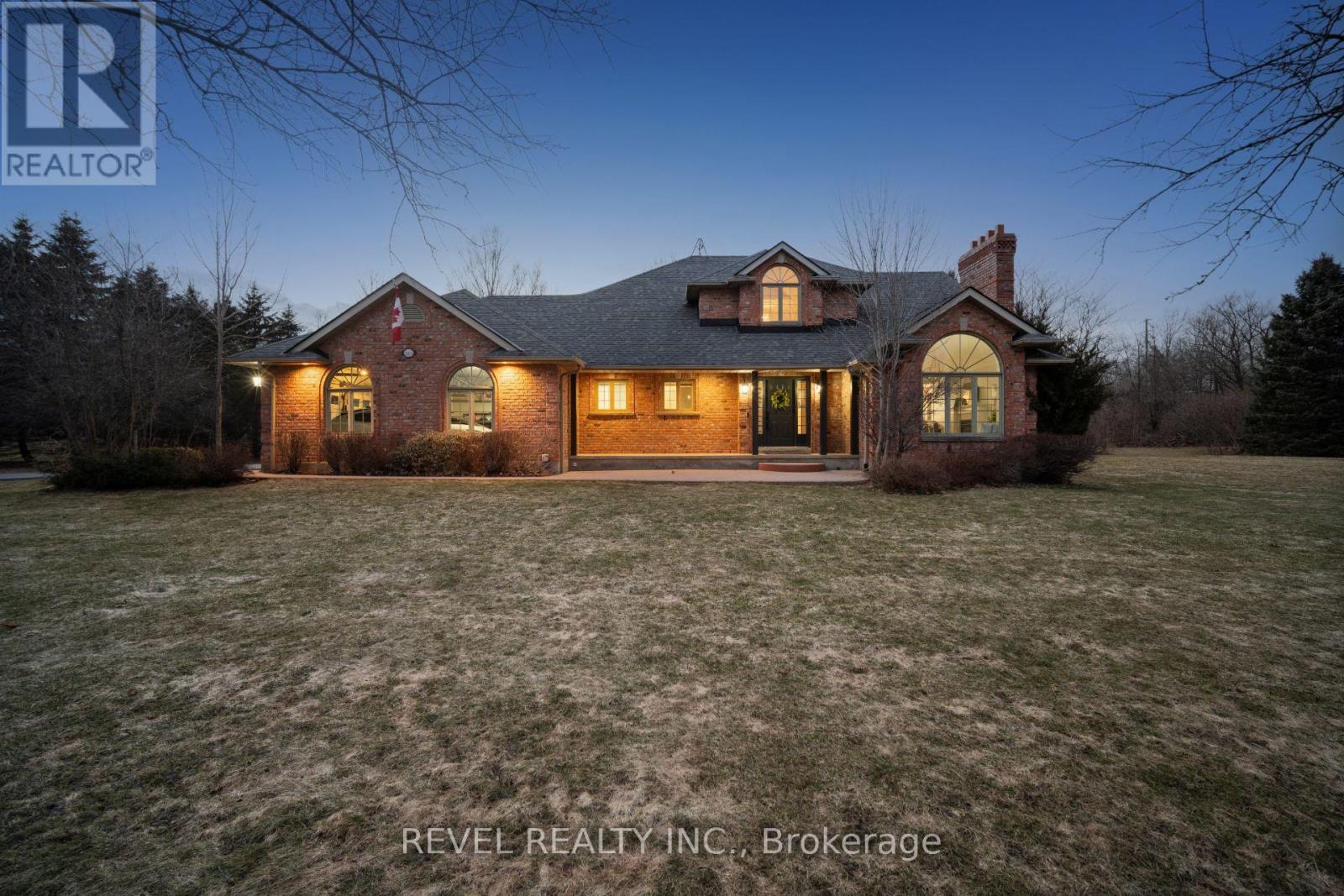 2255 Mohawk Trail, Milton, Ontario  L0P 1B0 - Photo 1 - W12923462