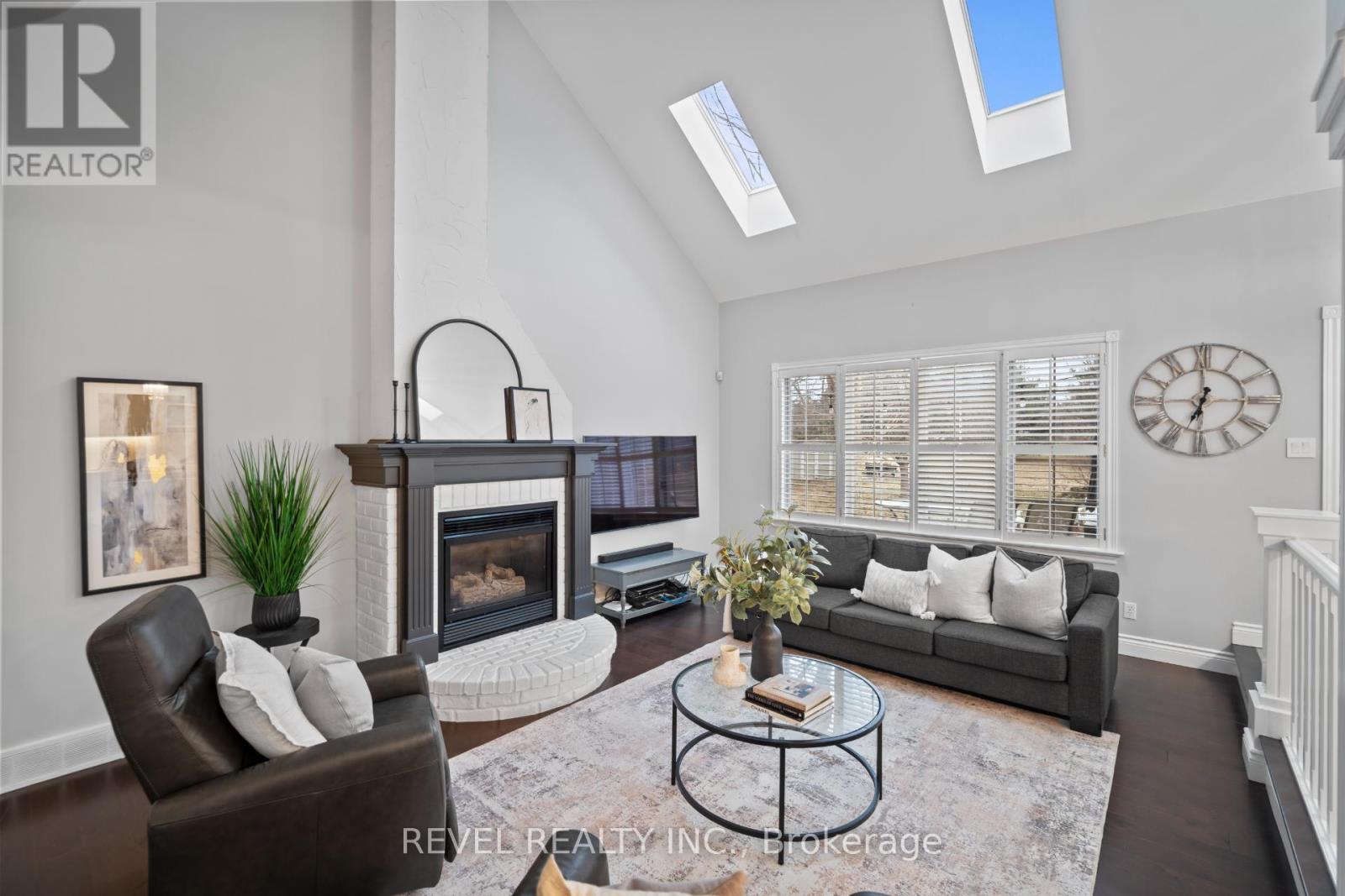 2255 Mohawk Trail, Milton, Ontario  L0P 1B0 - Photo 13 - W12923462