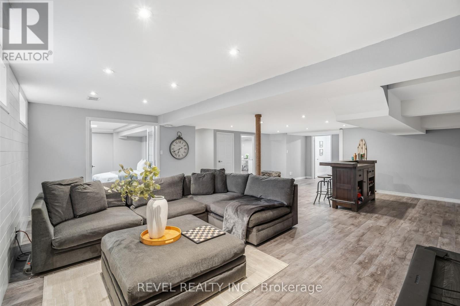 2255 Mohawk Trail, Milton, Ontario  L0P 1B0 - Photo 34 - W12923462