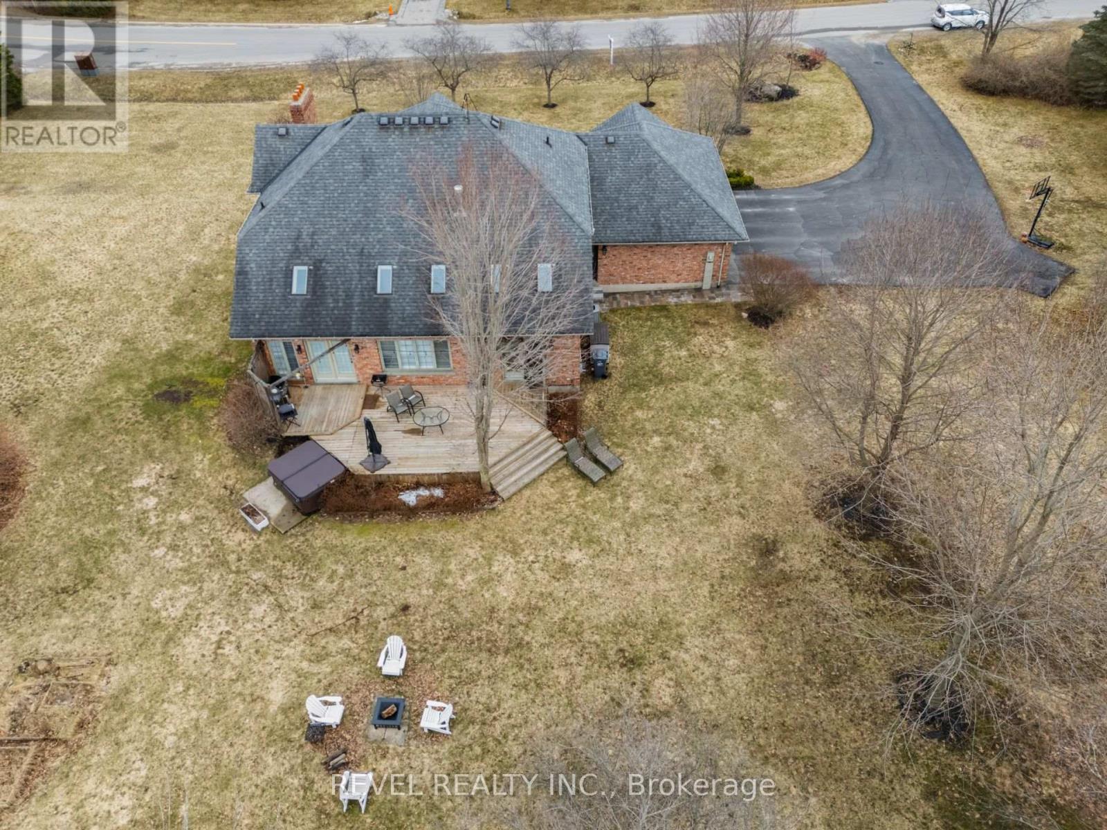 2255 Mohawk Trail, Milton, Ontario  L0P 1B0 - Photo 47 - W12923462