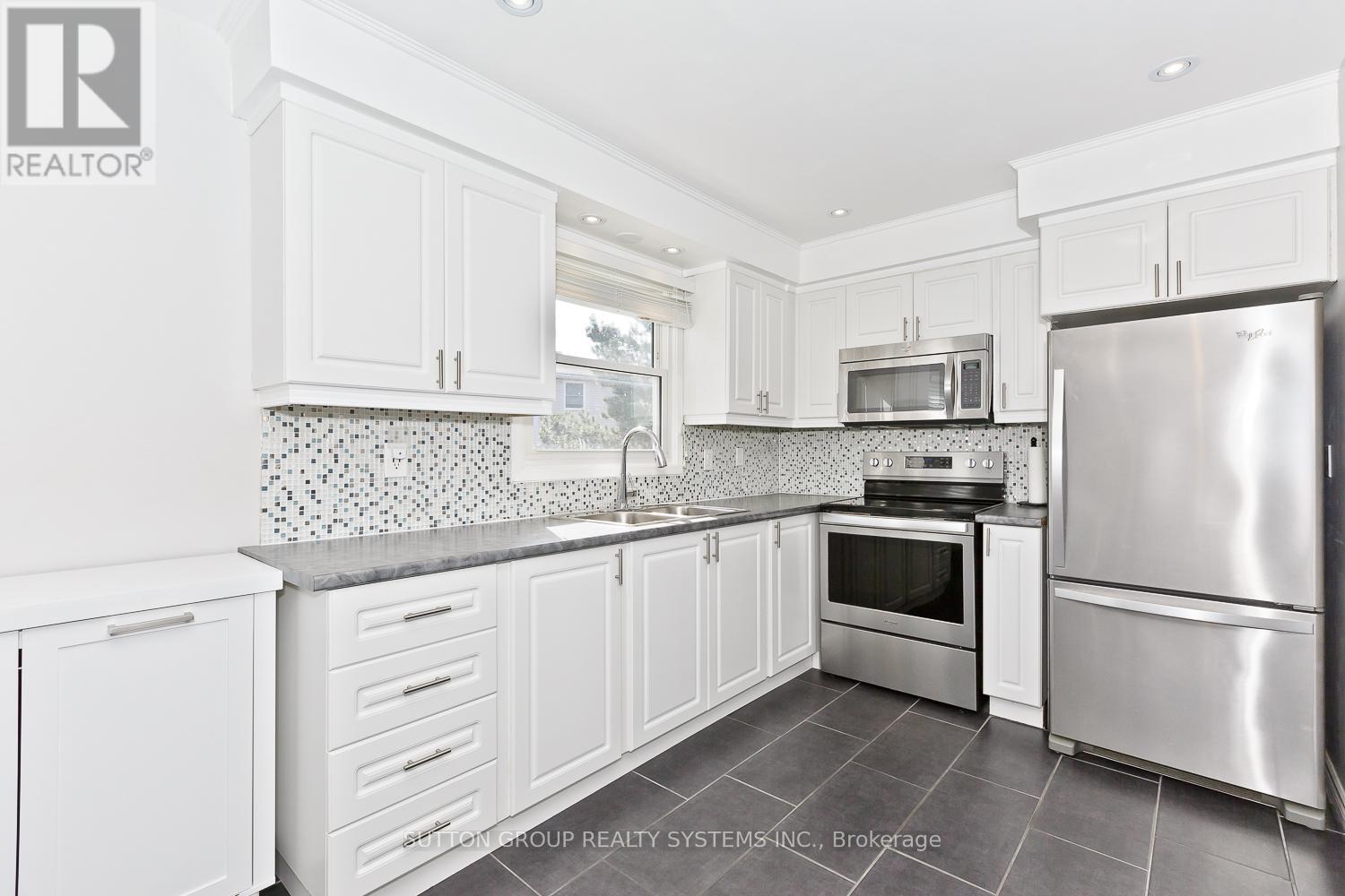 30 - 5878 Montevideo Road, Mississauga, Ontario L5N 2V5 - Photo 8 - W12923474