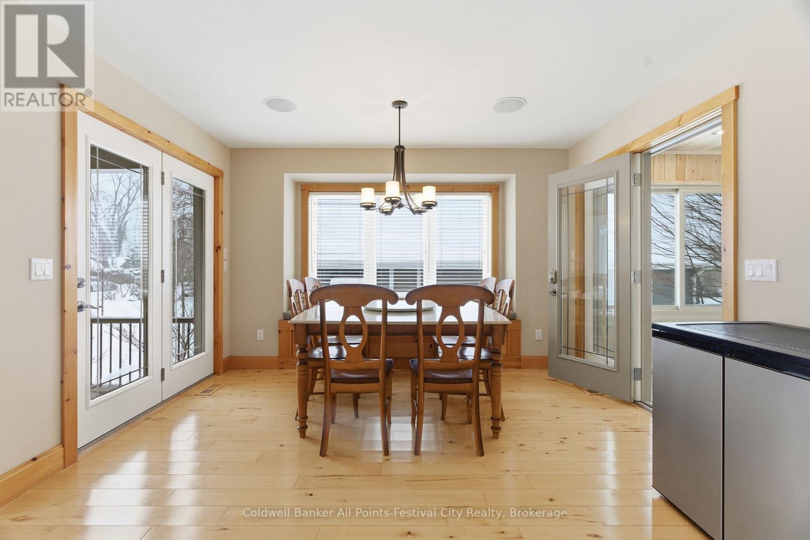 35 Jane Street, Bluewater (Bayfield), Ontario  N0M 1G0 - Photo 16 - X12723440