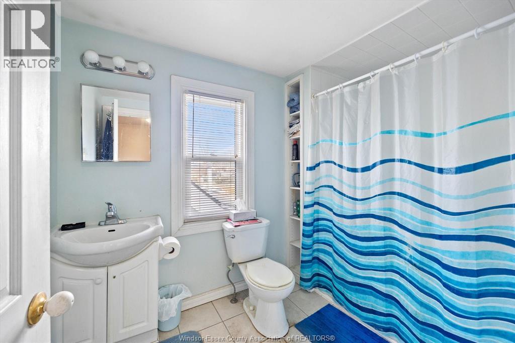1068 St. Luke, Windsor, Ontario  N8Y 3M8 - Photo 13 - 26006284
