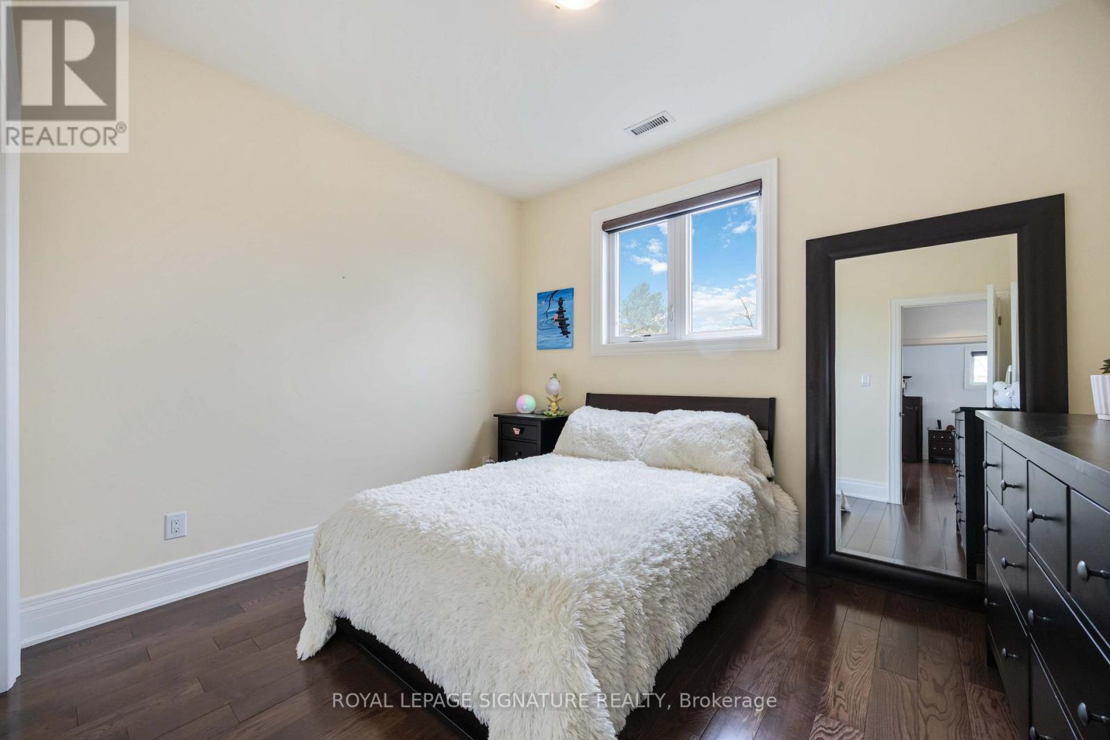 35 Rainbow Drive, Vaughan, Ontario  L4L 2K3 - Photo 22 - N12921894