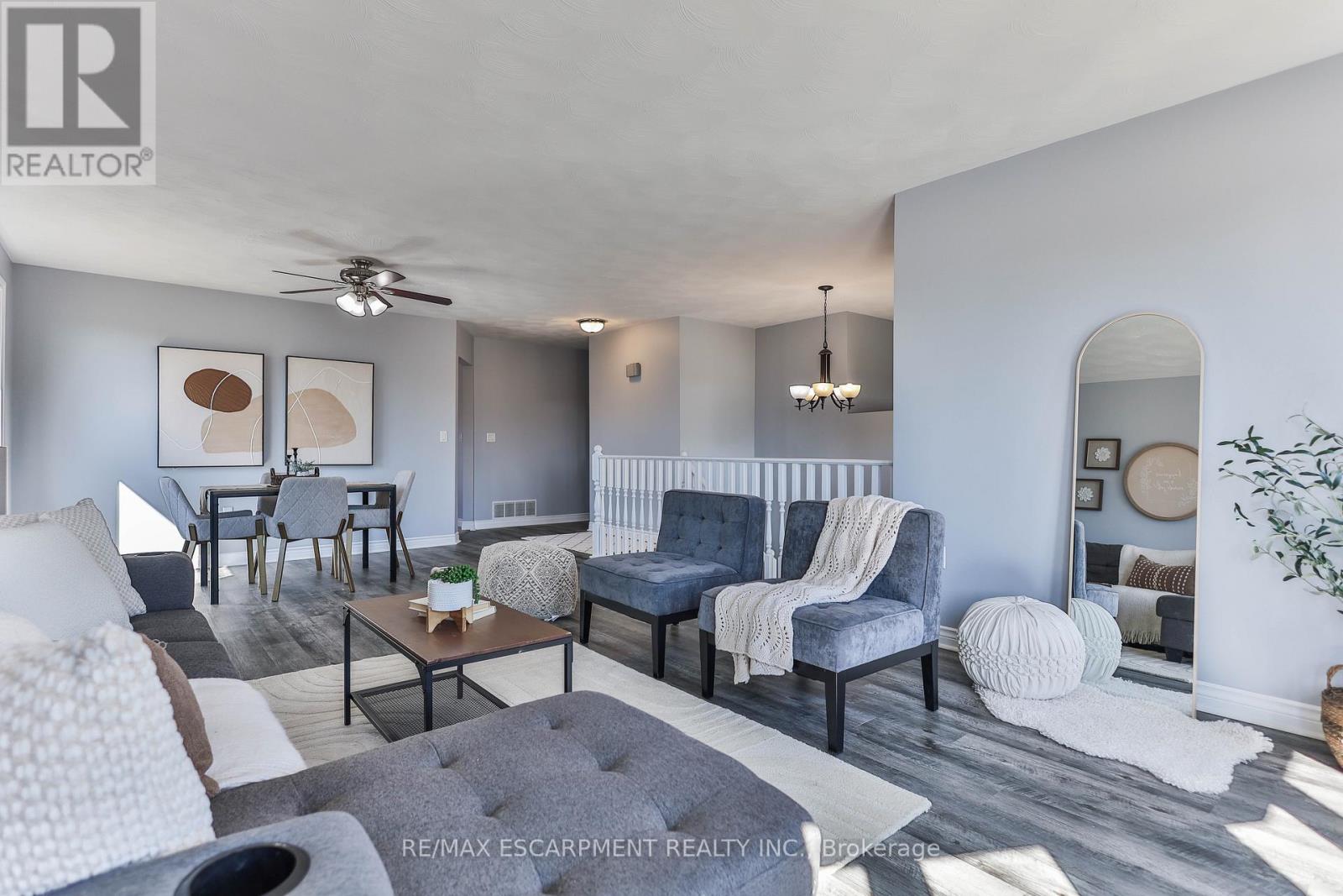 98 Thomas Avenue, Brantford, Ontario  N3S 7V4 - Photo 14 - X12923338