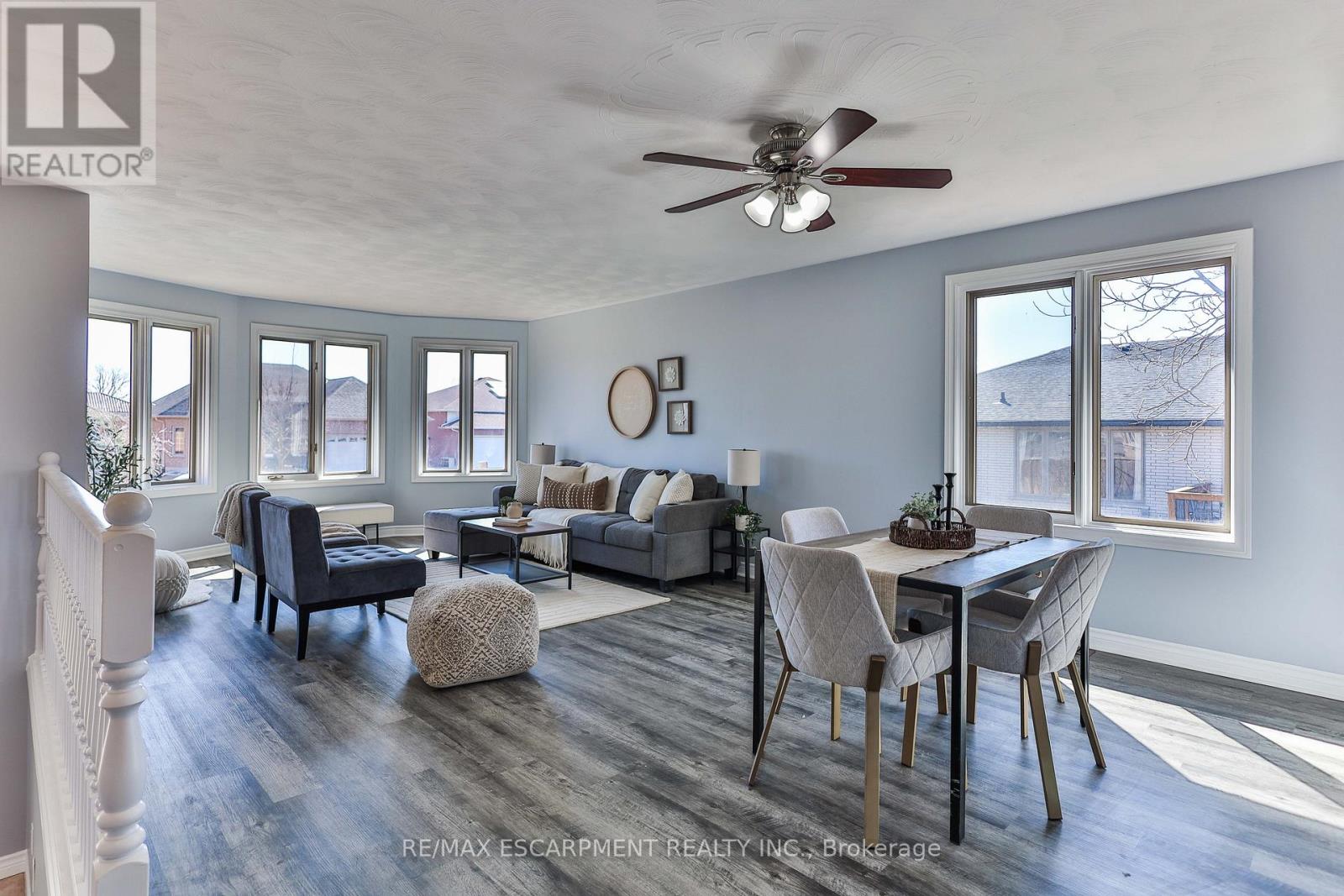 98 Thomas Avenue, Brantford, Ontario  N3S 7V4 - Photo 15 - X12923338