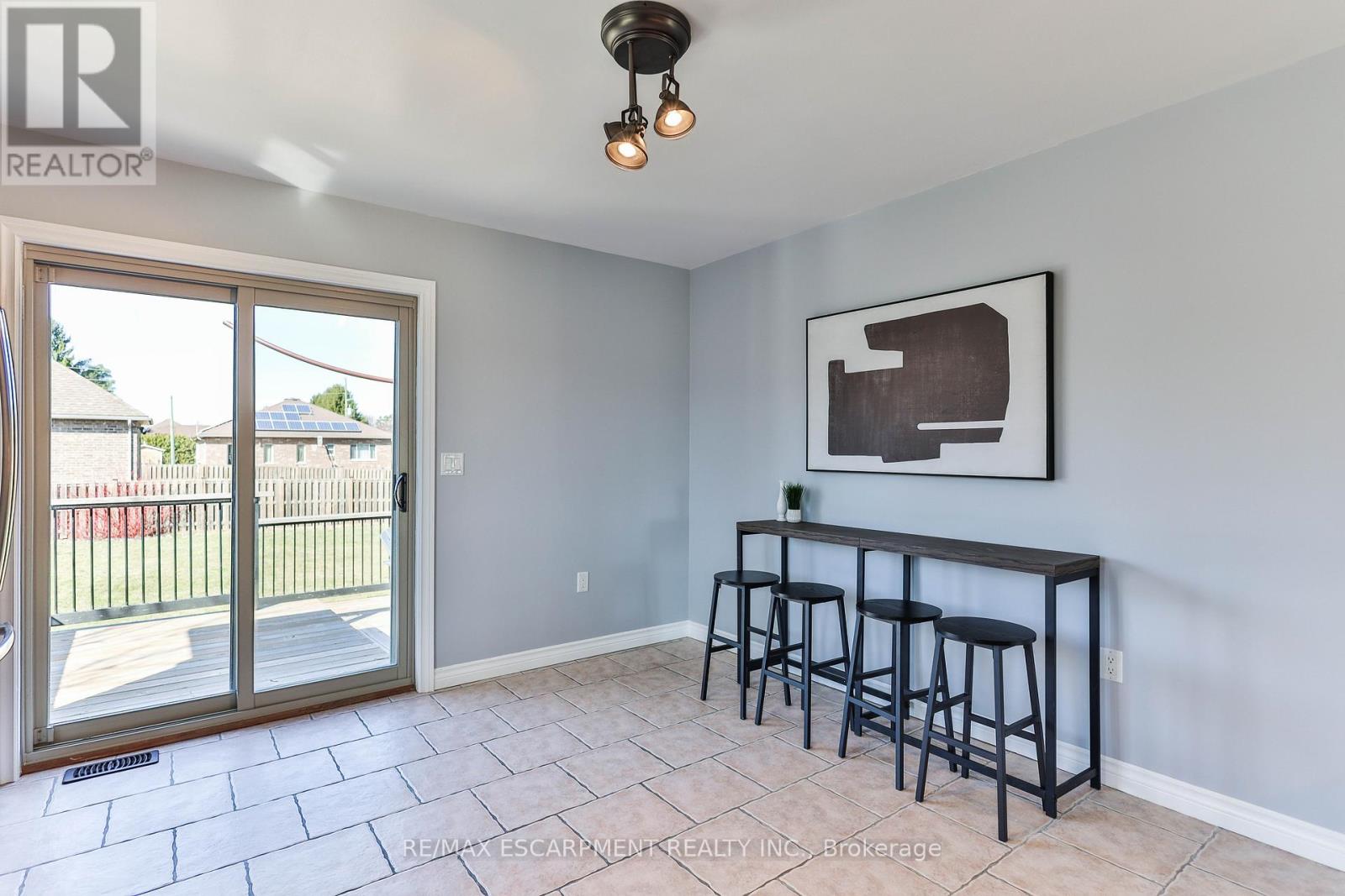 98 Thomas Avenue, Brantford, Ontario  N3S 7V4 - Photo 21 - X12923338