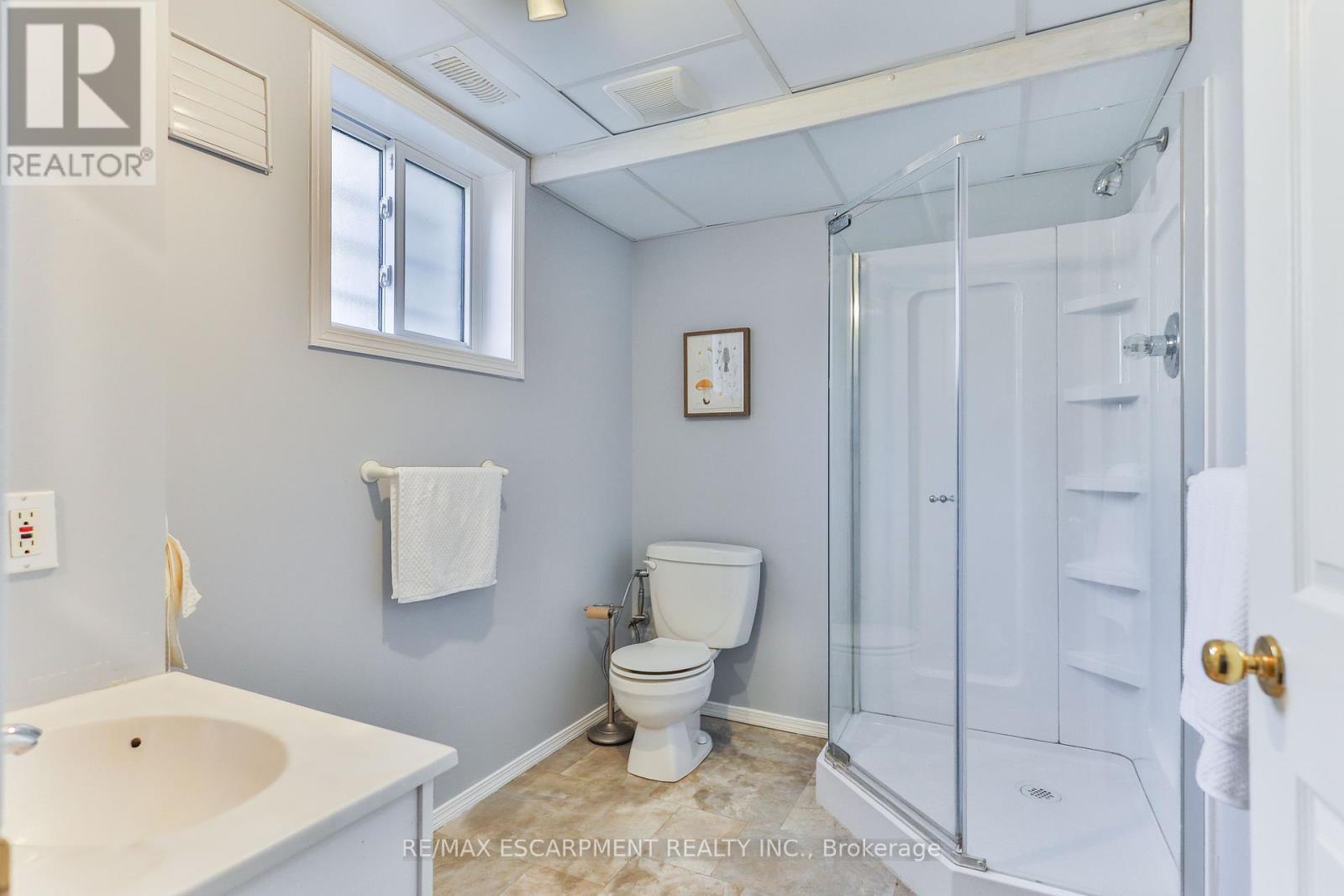 98 Thomas Avenue, Brantford, Ontario  N3S 7V4 - Photo 42 - X12923338