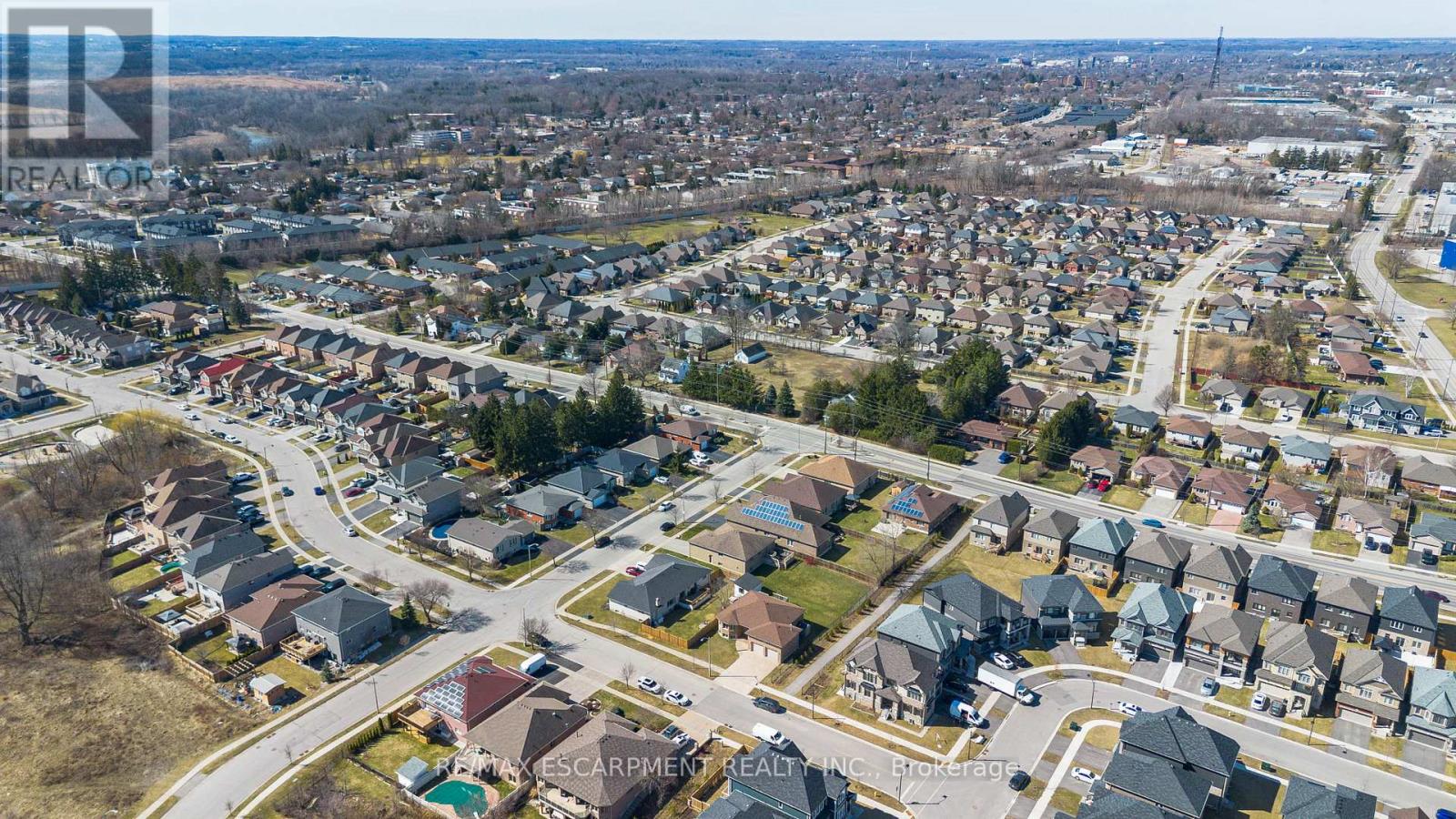 98 Thomas Avenue, Brantford, Ontario  N3S 7V4 - Photo 48 - X12923338