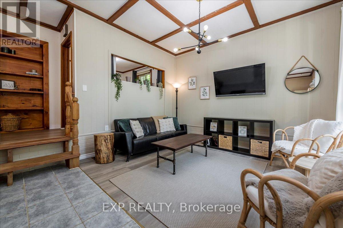 1867 Fraserburg Road, Bracebridge, Ontario  P1L 1X3 - Photo 15 - X12923344