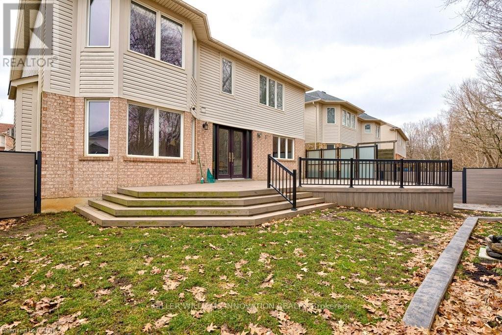 111 Glazebrook Crescent, Cambridge, Ontario  N1T 2H8 - Photo 39 - X12923364