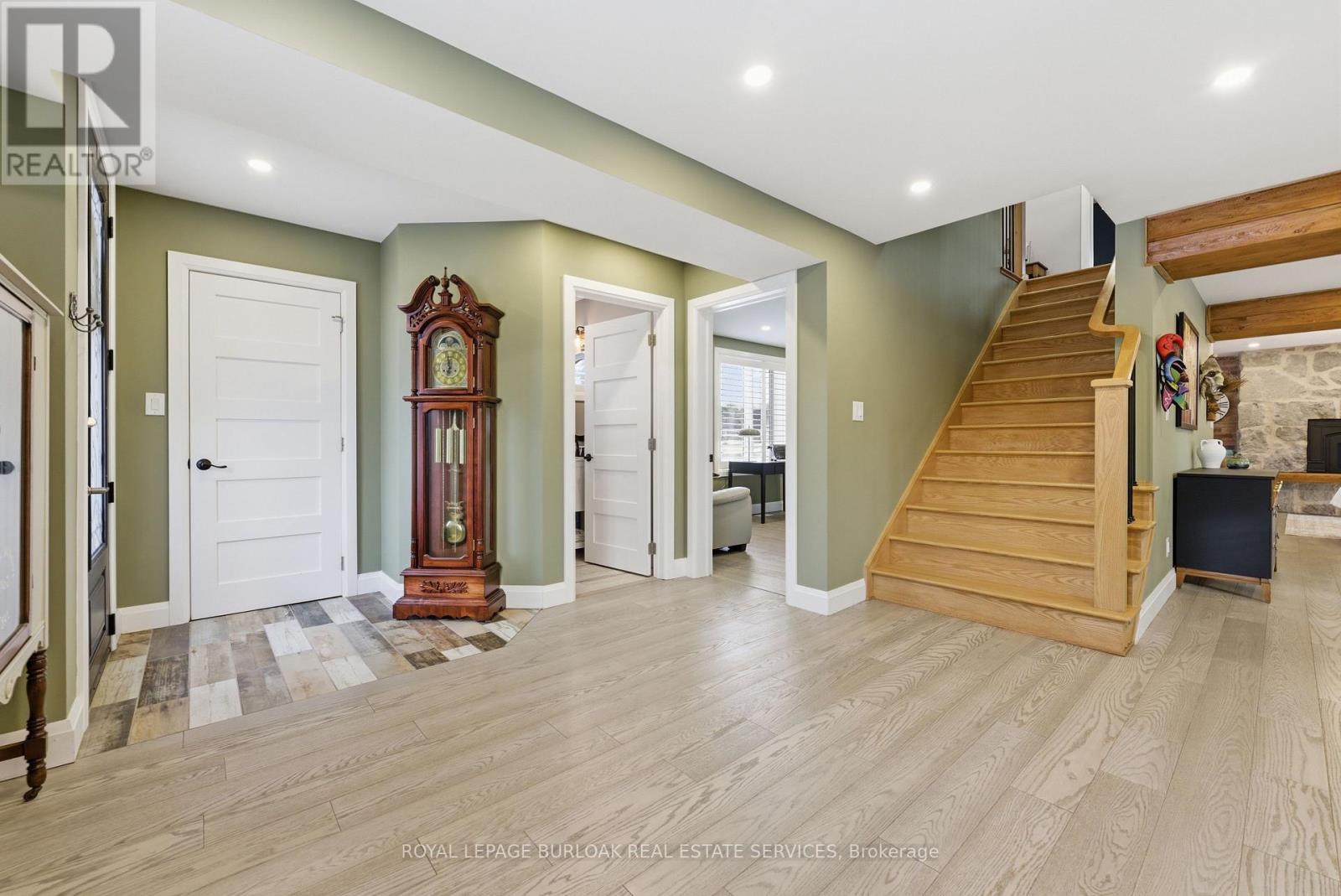 9069 Erin Garafraxa Townline, Erin, Ontario  L0N 1N0 - Photo 8 - X12923388