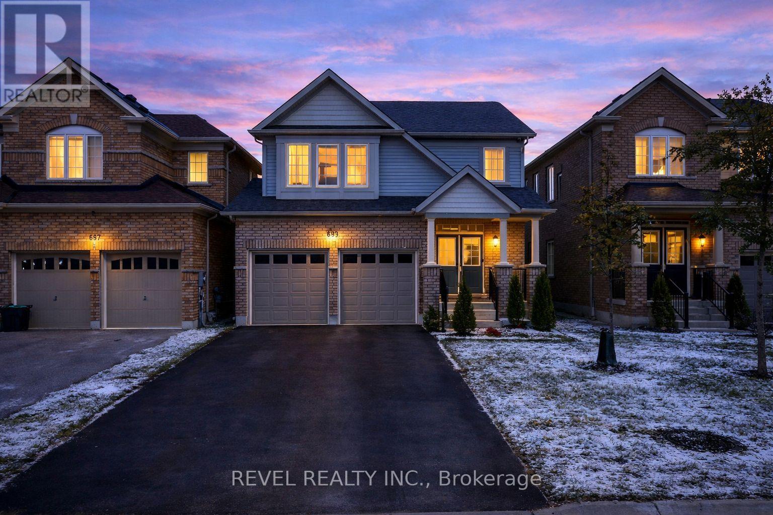 693 Mcmullen Street, Shelburne, Ontario  L9V 3X4 - Photo 2 - X12923410