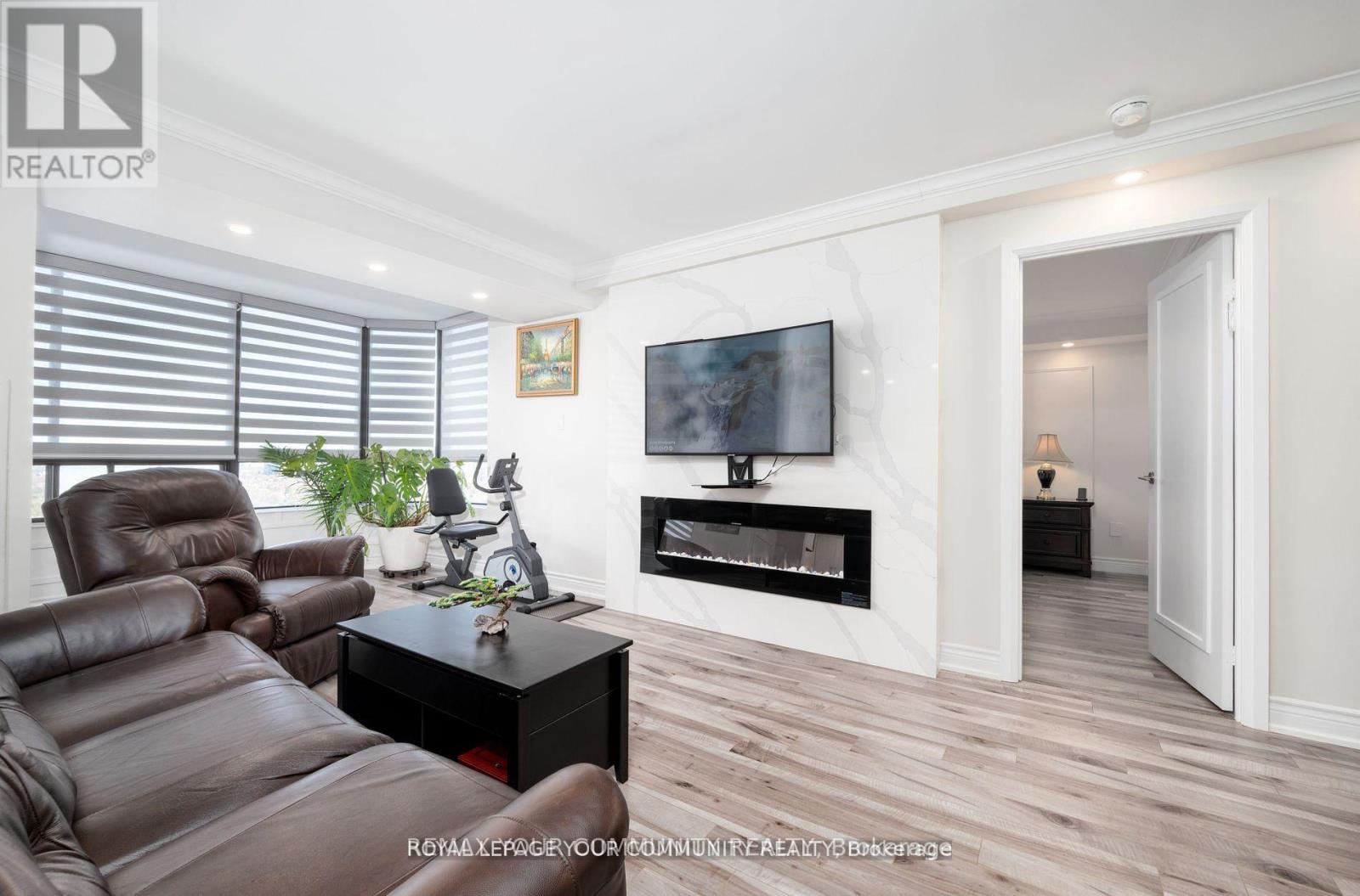 1601 - 7601 Bathurst Street, Vaughan, Ontario  L4J 4H5 - Photo 9 - N12922962