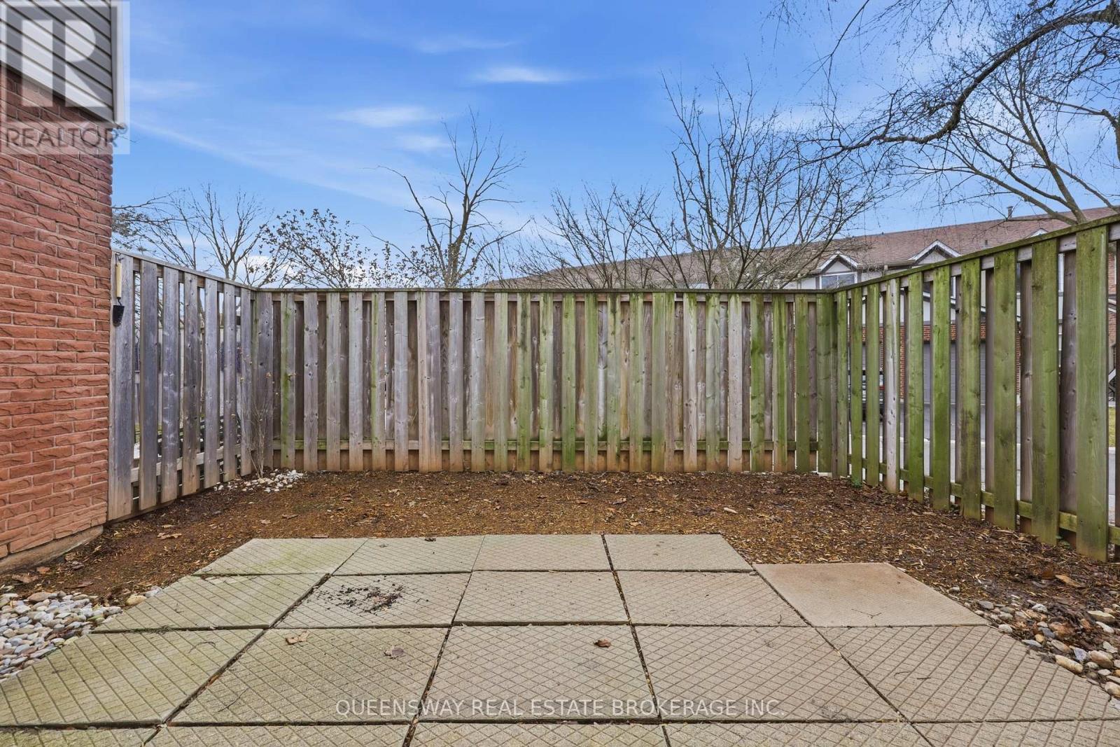 1 - 4196 Longmoor Drive, Burlington, Ontario  L7L 5E3 - Photo 31 - W12916884