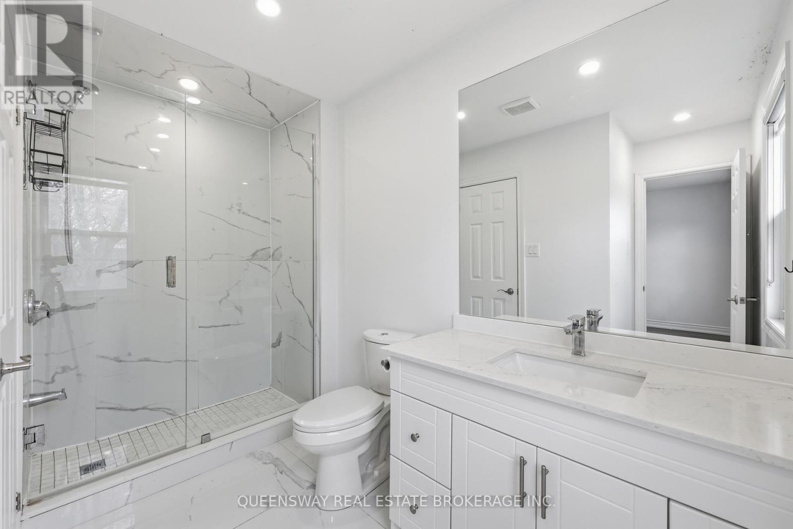 1 - 4196 Longmoor Drive, Burlington, Ontario  L7L 5E3 - Photo 18 - W12916884