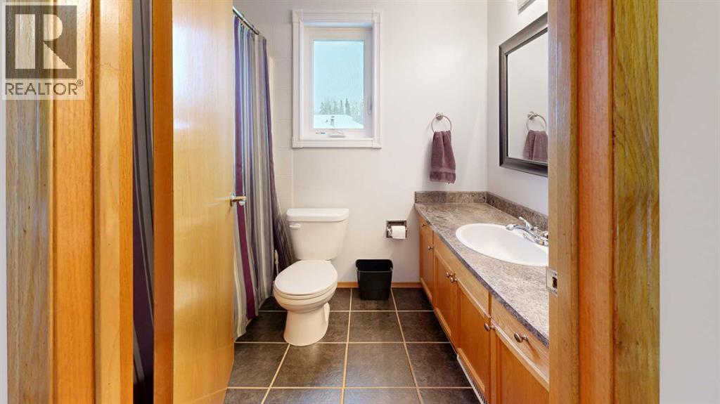 1 Park Lane, Whitecourt, Alberta  T7S 1S3 - Photo 22 - A2296053