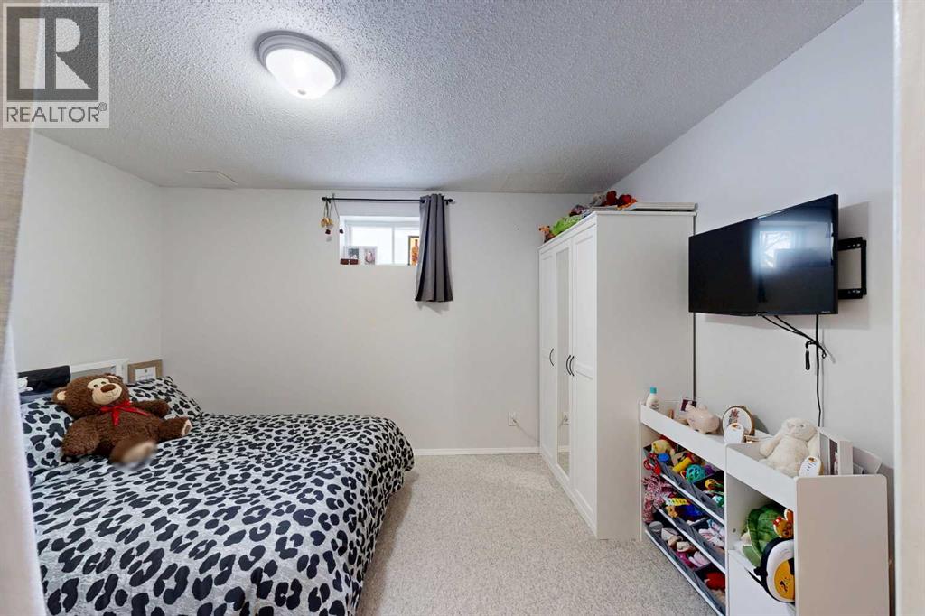 1 Park Lane, Whitecourt, Alberta  T7S 1S3 - Photo 25 - A2296053