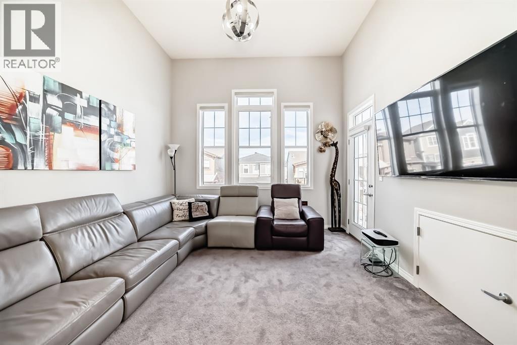 127 Carrington Crescent NW, Calgary, Alberta  T3P 1R2 - Photo 18 - A2276277