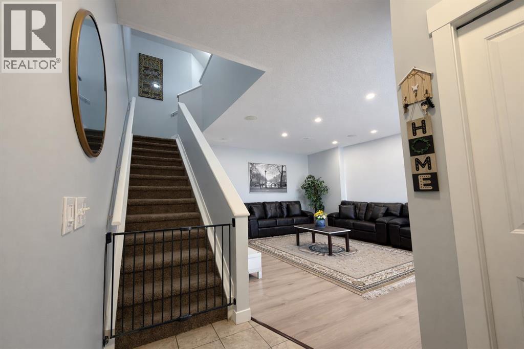 292 Rainbow Falls Drive, Chestermere, Alberta  T1X 0E4 - Photo 6 - A2291242