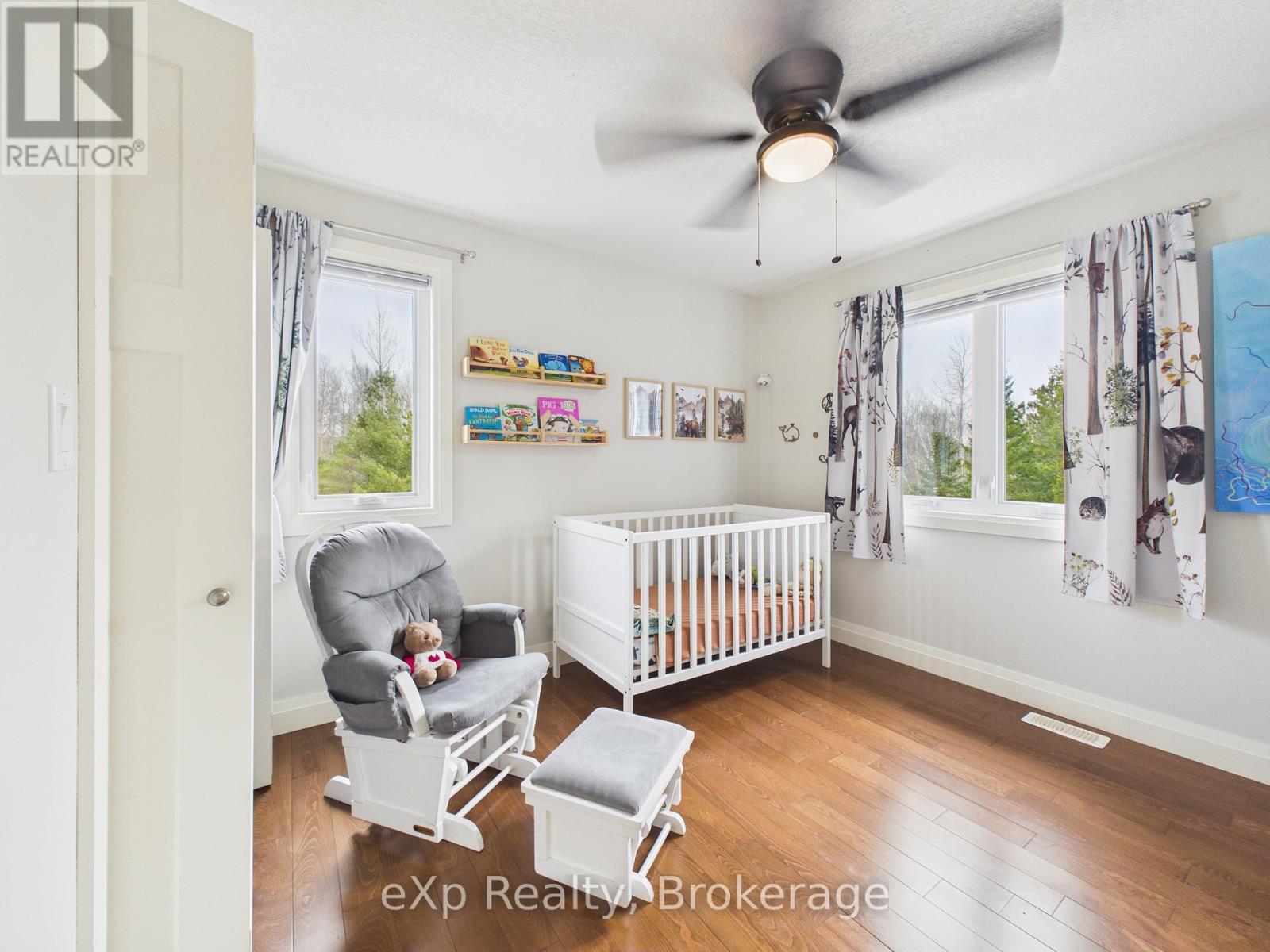 561 Louisa Street, Saugeen Shores, Ontario  N0H 2L0 - Photo 12 - X12918516