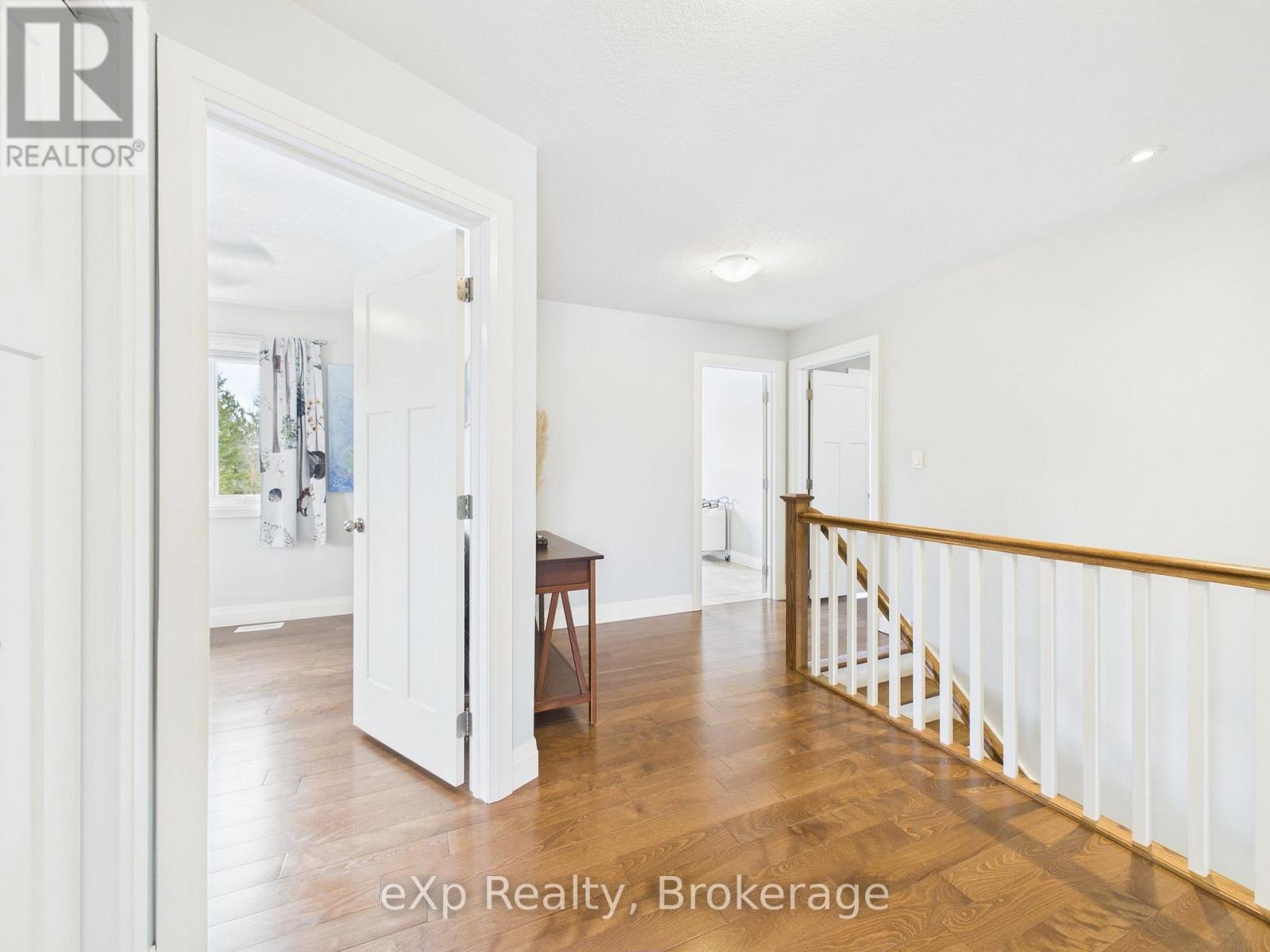 561 Louisa Street, Saugeen Shores, Ontario  N0H 2L0 - Photo 14 - X12918516