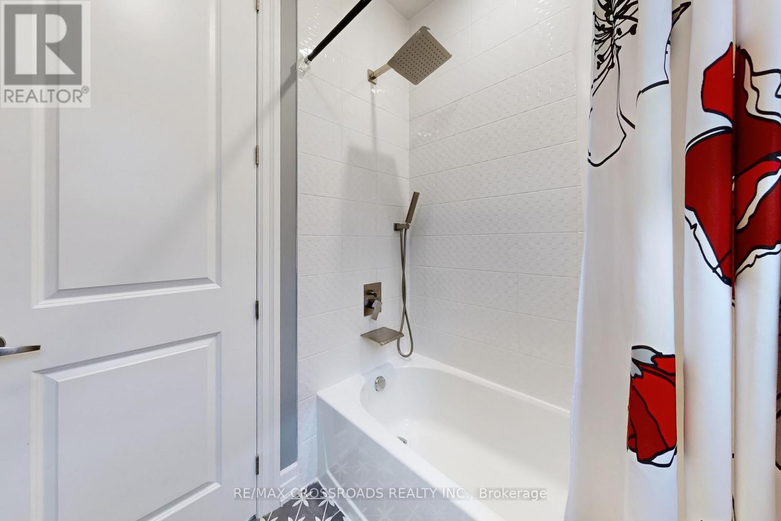 9 Kingknoll Crescent, Georgina, Ontario  L4P 0H6 - Photo 30 - N12919736