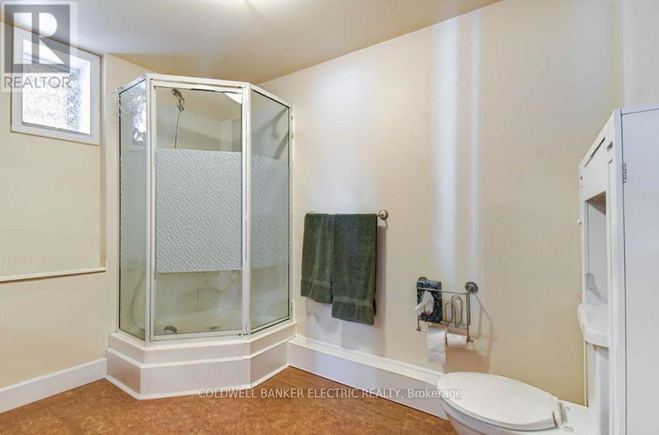 6 Leisure Lane, Kawartha Lakes, Ontario  K9V 4R1 - Photo 22 - X12918594