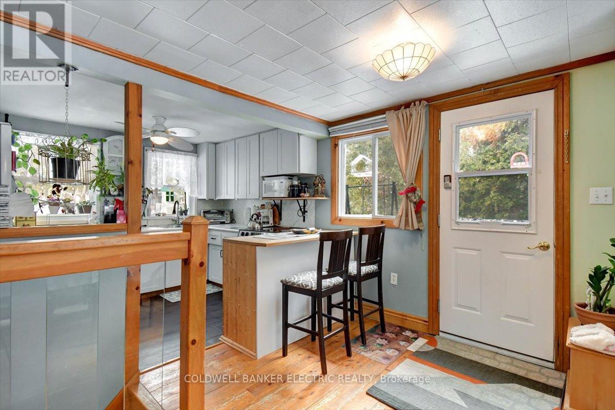 6 Leisure Lane, Kawartha Lakes, Ontario  K9V 4R1 - Photo 18 - X12918594