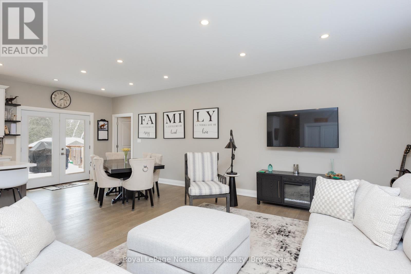 Lorem Ipsum Dolor S, Bonfield, Ontario  P0H  - Photo 5 - DEMO29519256