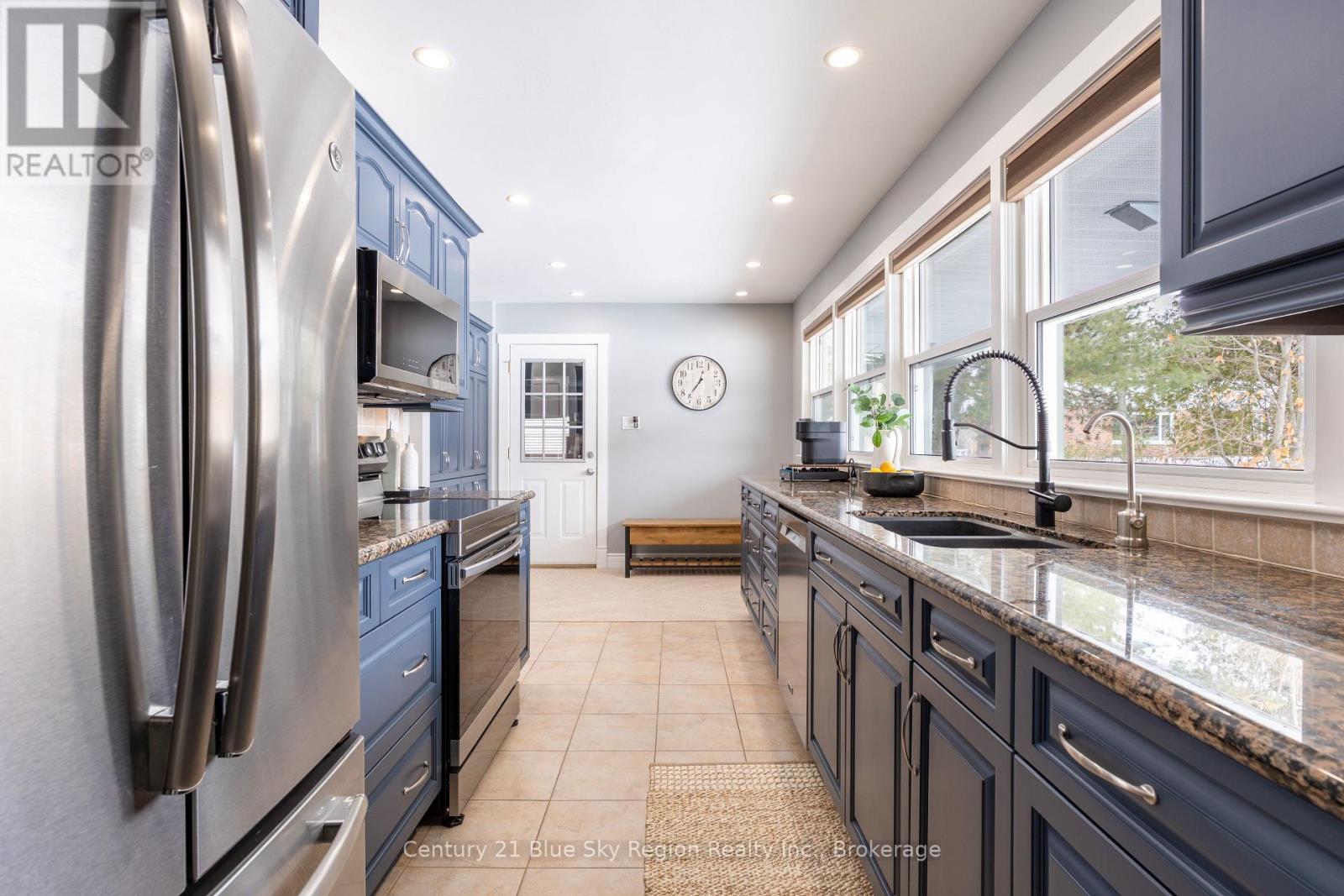 652 Baywood Road, North Bay, Ontario  P1B 4T1 - Photo 12 - X12923650