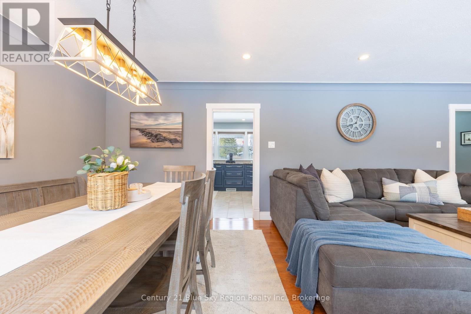 652 Baywood Road, North Bay, Ontario  P1B 4T1 - Photo 9 - X12923650