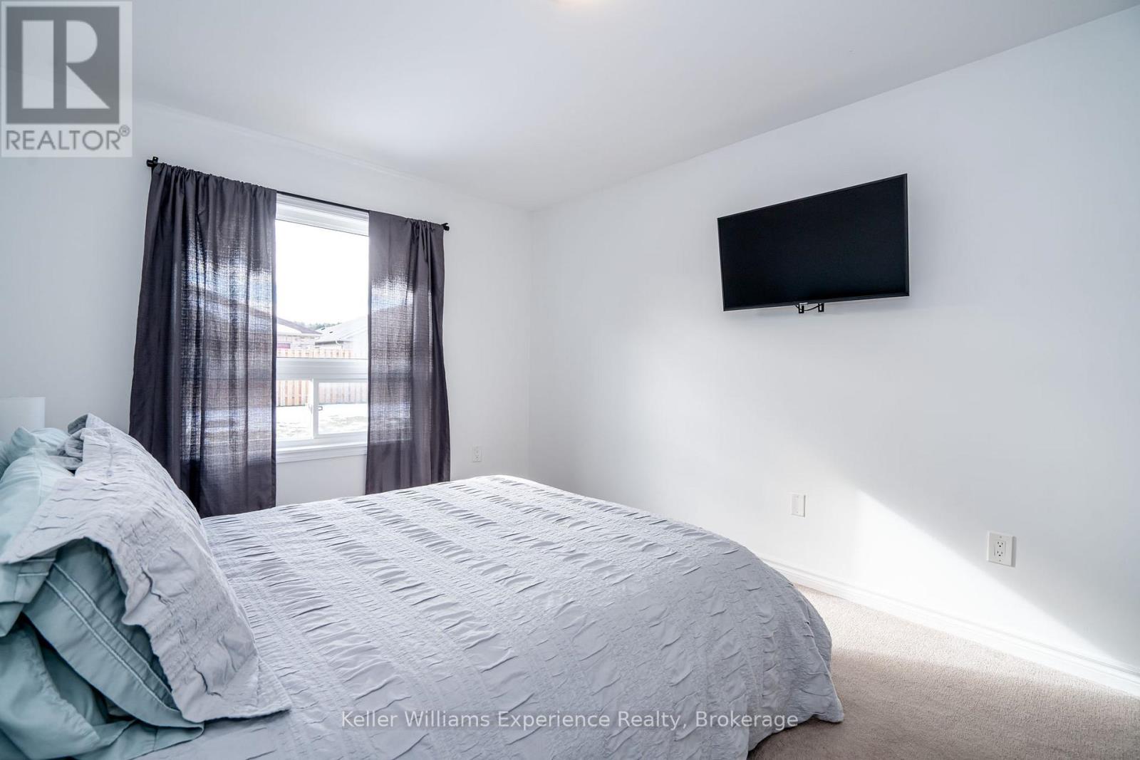 32 Hatton Drive, Penetanguishene, Ontario  L9M 0V6 - Photo 16 - S12923818