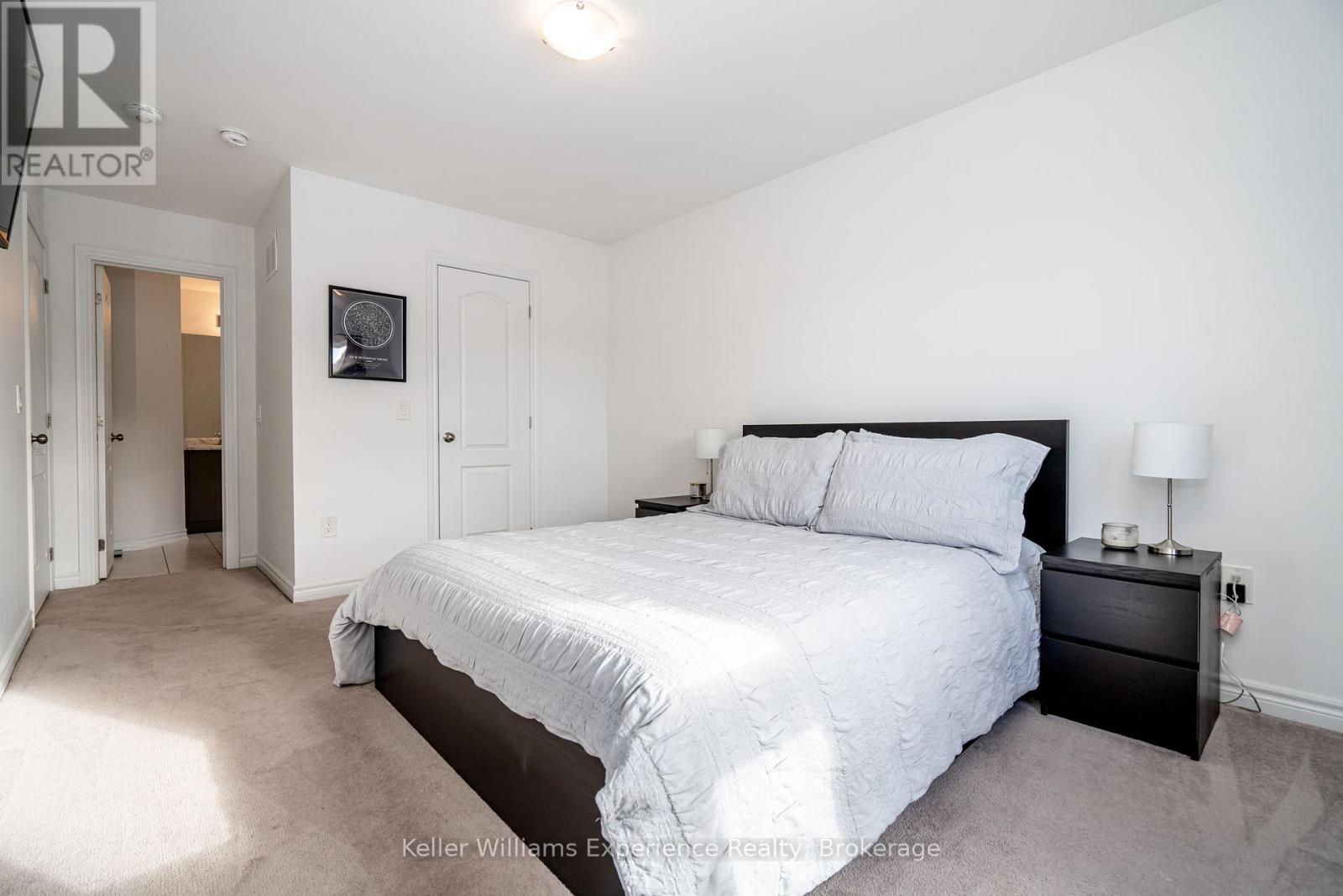 32 Hatton Drive, Penetanguishene, Ontario  L9M 0V6 - Photo 17 - S12923818