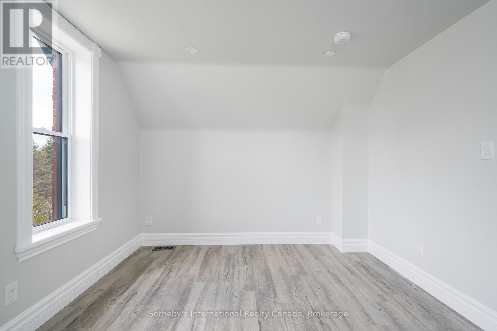 1952 Nottawasaga Concession 6 N, Clearview, Ontario  L0M 1S0 - Photo 30 - S12923832