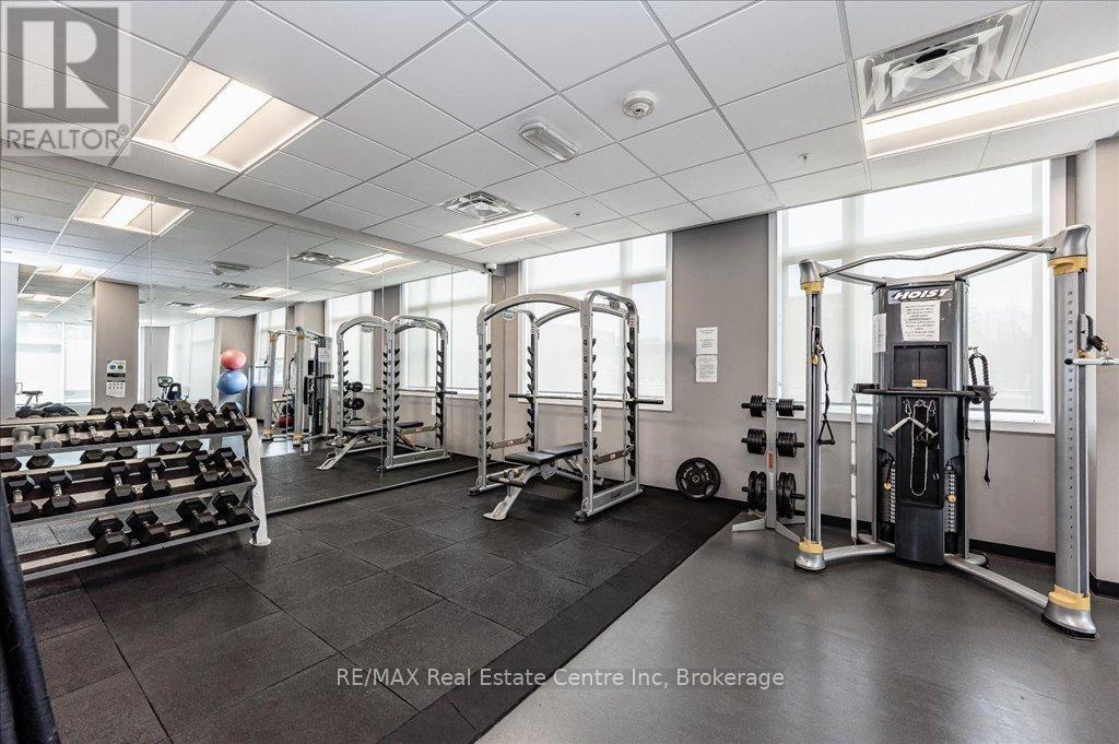 420 - 457 Plains Road E, Burlington, Ontario  L7T 0B8 - Photo 19 - W12923654