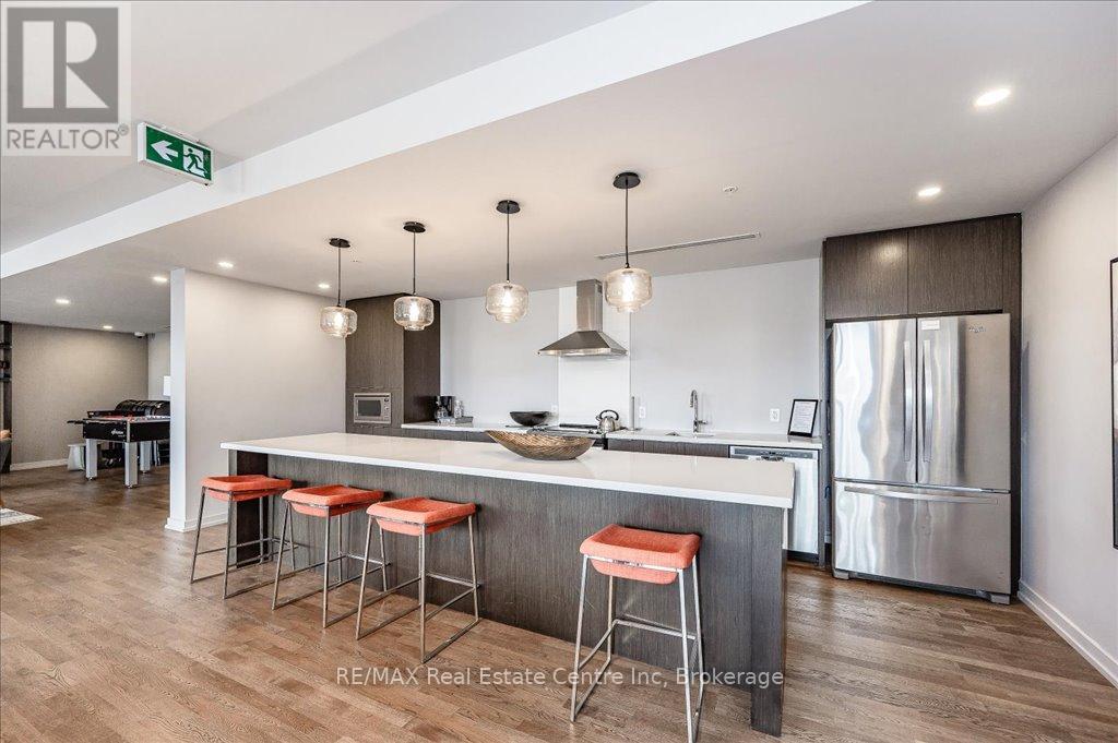 420 - 457 Plains Road E, Burlington, Ontario  L7T 0B8 - Photo 22 - W12923654