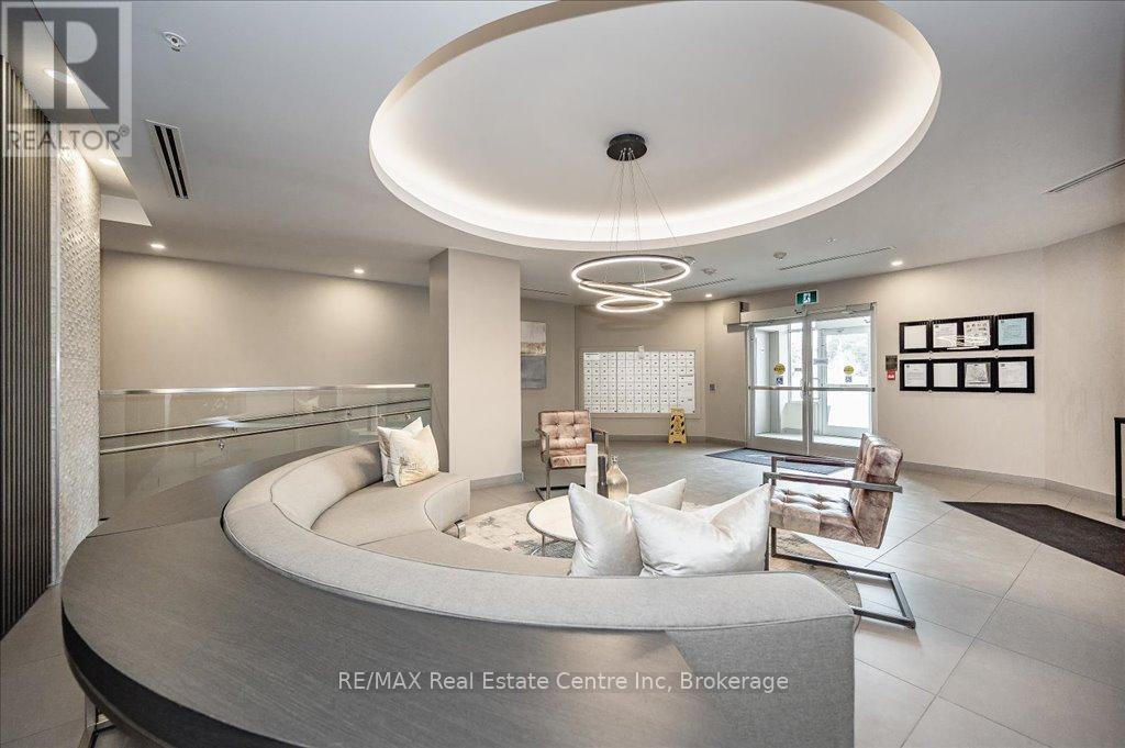 420 - 457 Plains Road E, Burlington, Ontario  L7T 0B8 - Photo 31 - W12923654