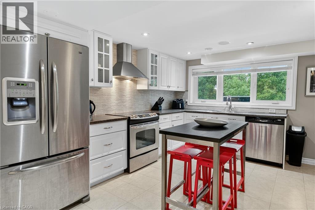 90 Mountain Avenue N, Stoney Creek, Ontario  L8G 3P7 - Photo 30 - 40815212