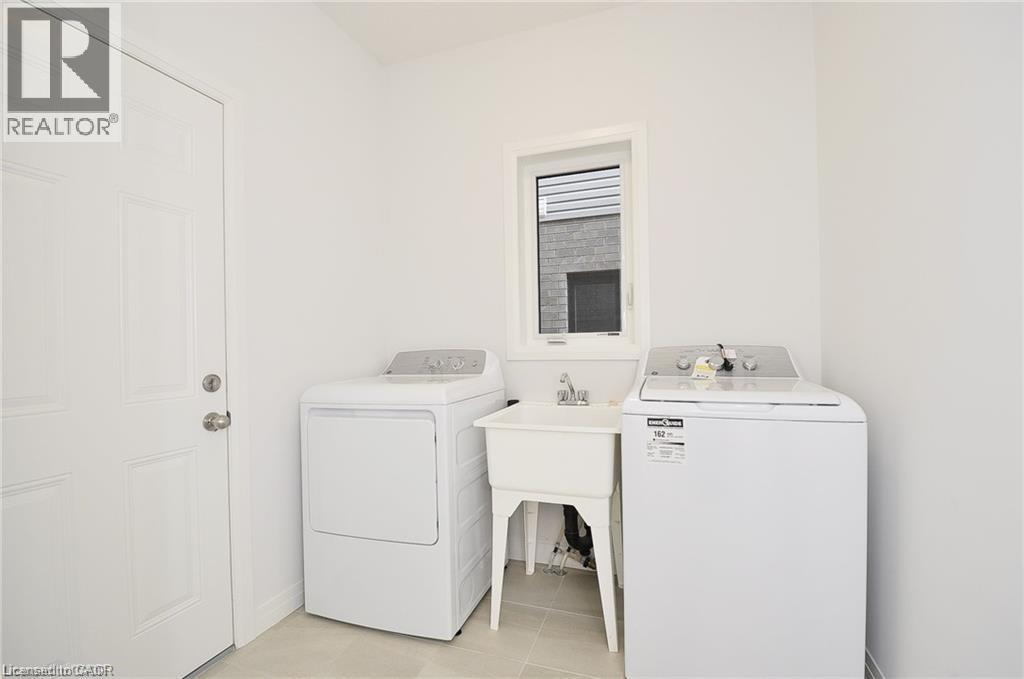 178 Savannah Ridge Drive, Paris, Ontario  N3L 0A6 - Photo 8 - 40815203