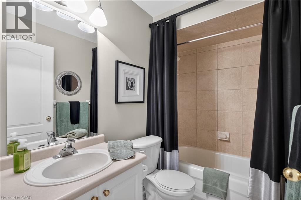 212 Stonehenge Drive Unit# 24, Ancaster, Ontario  L9K 1N5 - Photo 31 - 40814727