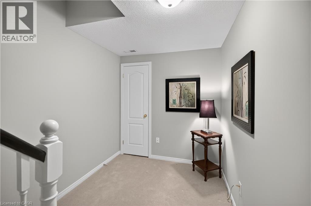 212 Stonehenge Drive Unit# 24, Ancaster, Ontario  L9K 1N5 - Photo 32 - 40814727