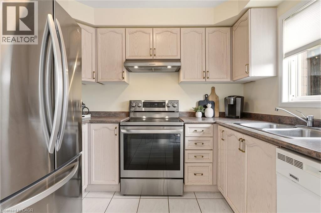 408 Fairgate Way, Oakville, Ontario  L6H 6Y1 - Photo 6 - 40813048