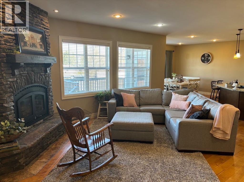 217 6 Avenue, Stirling, Alberta  T0K 2E0 - Photo 6 - A2273796