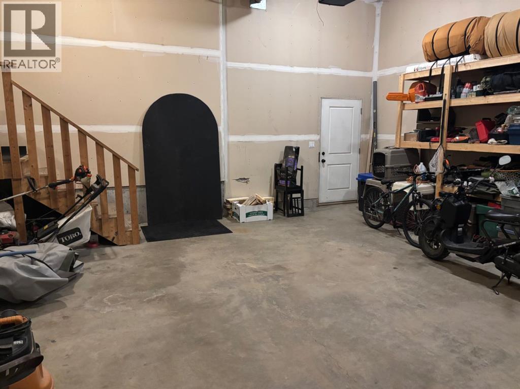 217 6 Avenue, Stirling, Alberta  T0K 2E0 - Photo 37 - A2273796