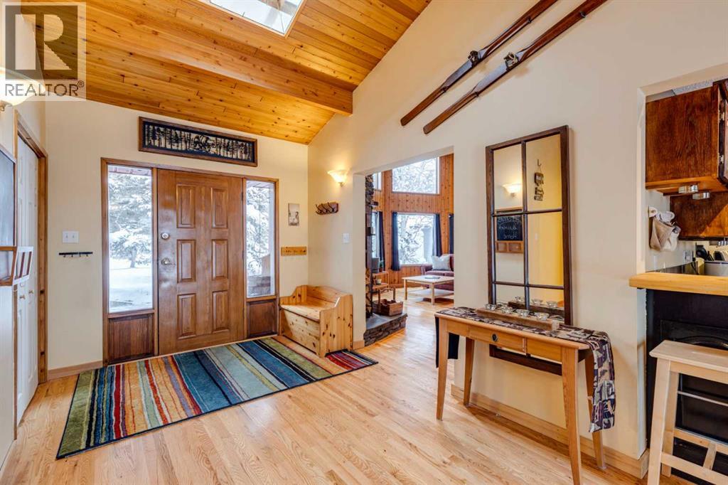 51 Manyhorses Drive, Rural Rocky View County, Alberta  T3Z 1A2 - Photo 6 - A2273481