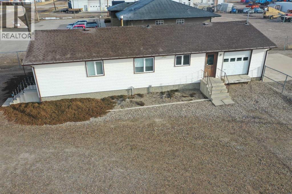 5807 60 Street, Taber, Alberta  T1G 2B4 - Photo 2 - A2295551