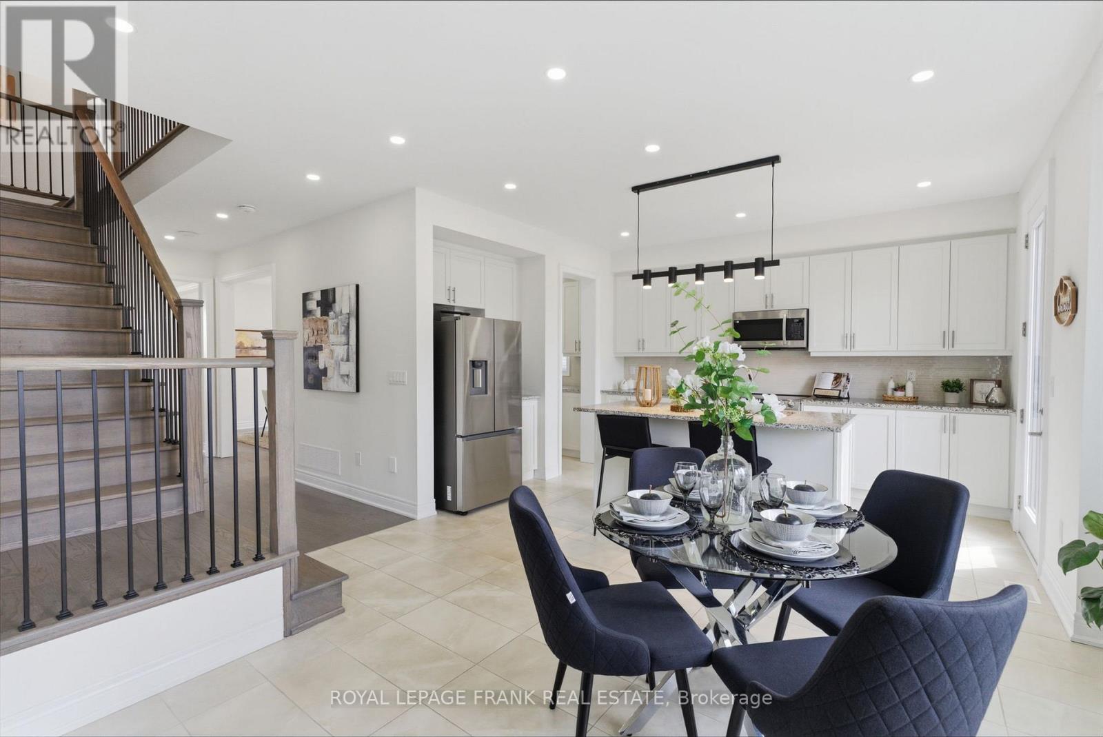 23 Wamsley Crescent, Clarington, Ontario  L1B 0W1 - Photo 6 - E12923606