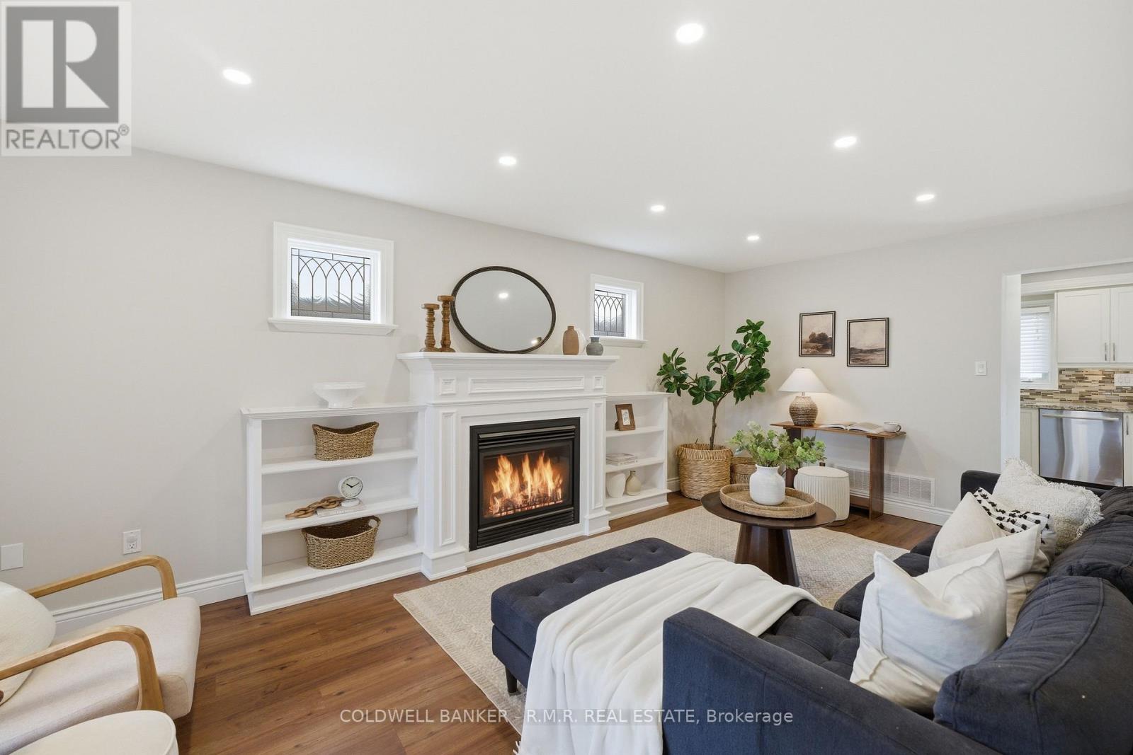 21 Yorkville Drive, Clarington, Ontario  L1E 2A8 - Photo 4 - E12923786