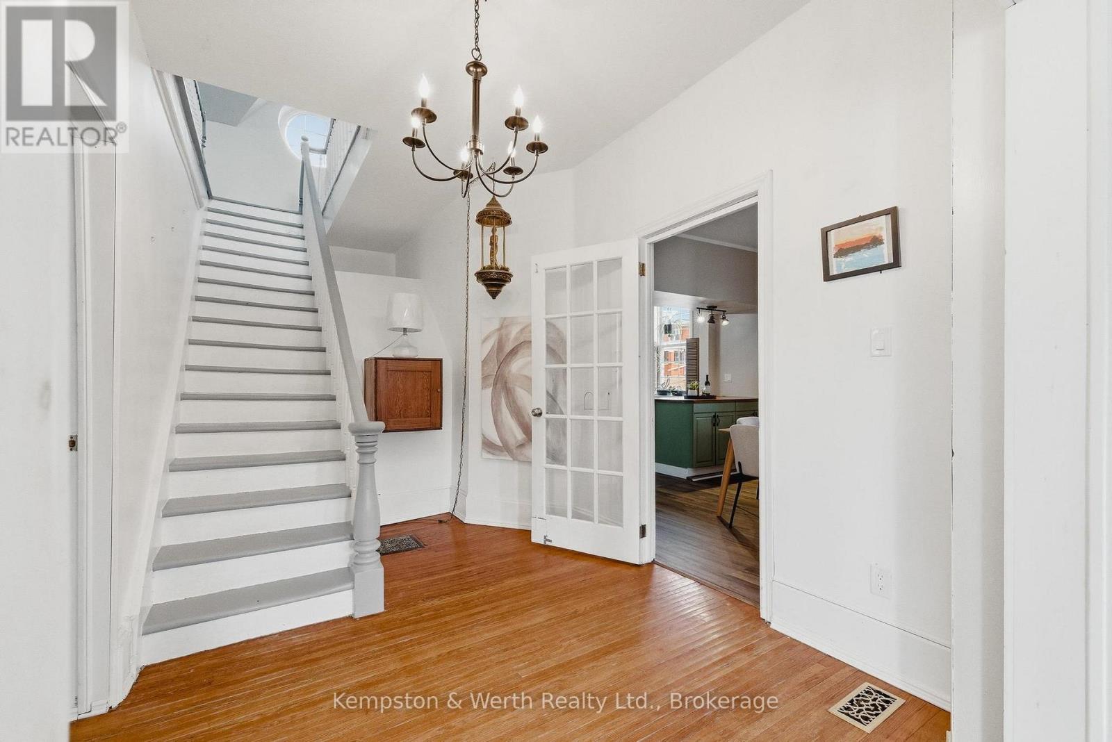 30 Arthur Street W, Minto, Ontario  N0G 1Z0 - Photo 7 - X12923522